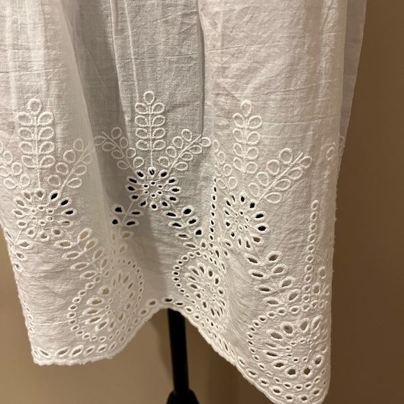 Cafe Marrakesh A-line Cotton Sleeveless Top with Eyelet Detail, size S - Picture 3 of 4